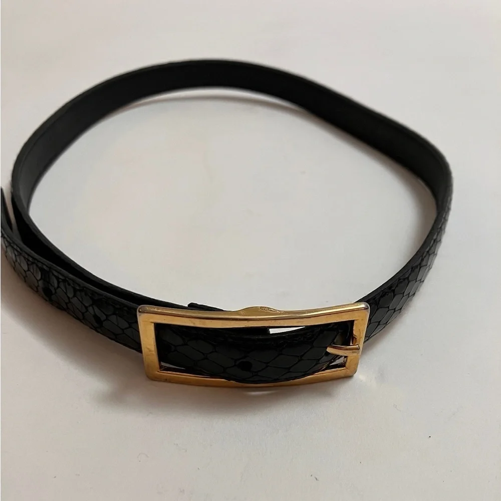 ELLEN TRACY vintage leather belt with Century Canada buckle